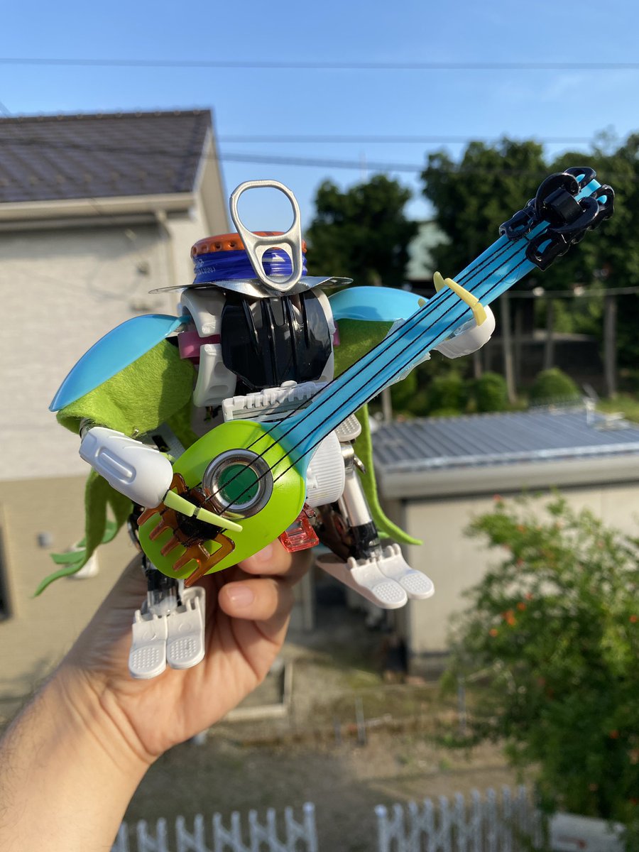 ギターとマントで吟遊詩人型ケルバーダインを作る。リュードラ再生構築過程
