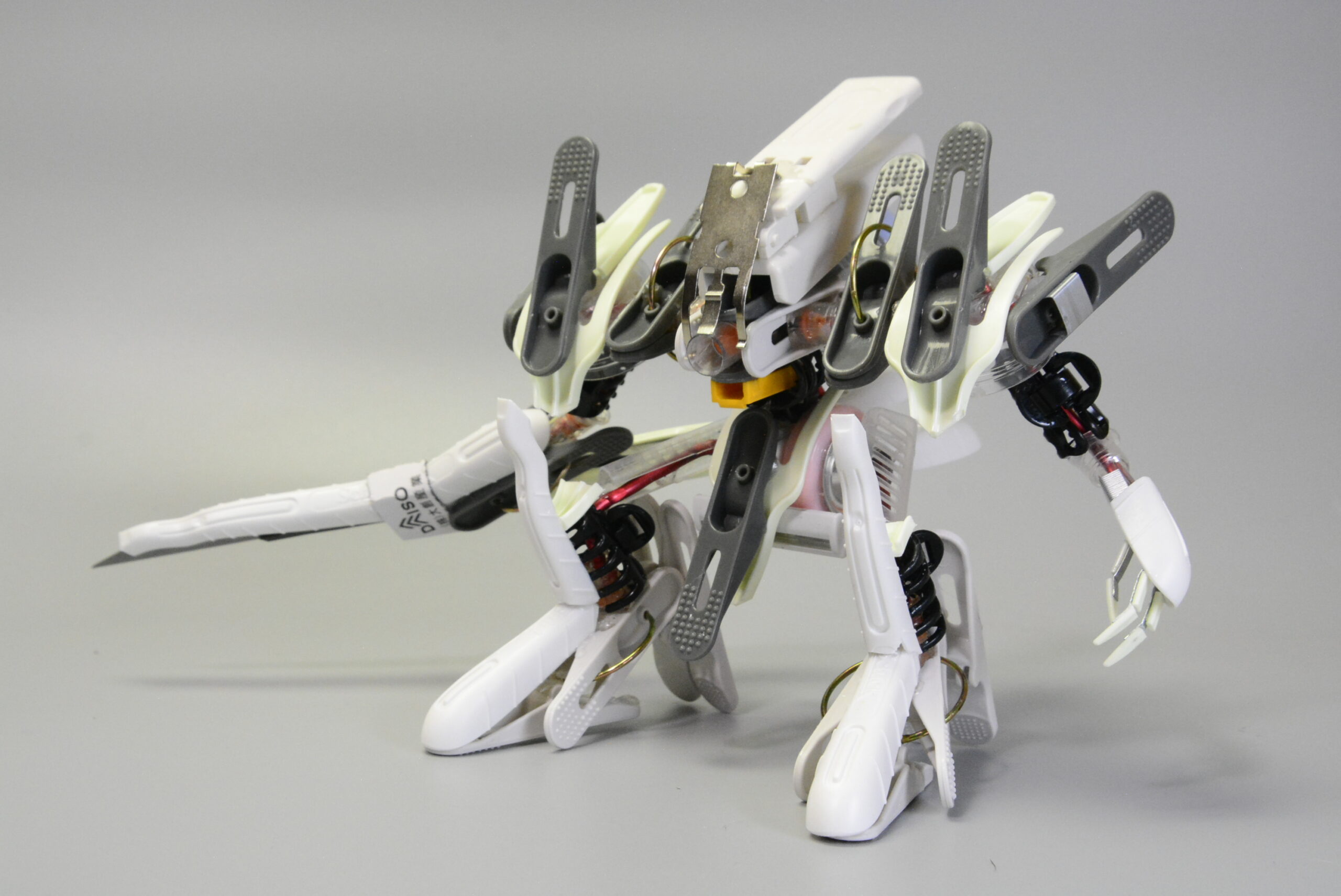 ケルバーダイン オリジナルヴァーダイン再生構築過程。100均アイテムのみ、工具、素材、塗料込み予算3000円以内で作る！